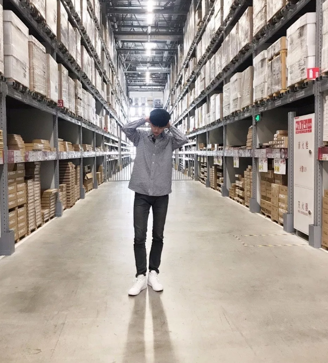 帅哥∣干净利落的小哥哥，你笑起来好像我下一任男朋友啊！－－徐广政 - 51虹马