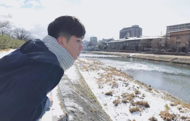 帅哥∣阳光恬静型的清新少年，你的宠物系男友已上线！－－余承恩 - 51虹马