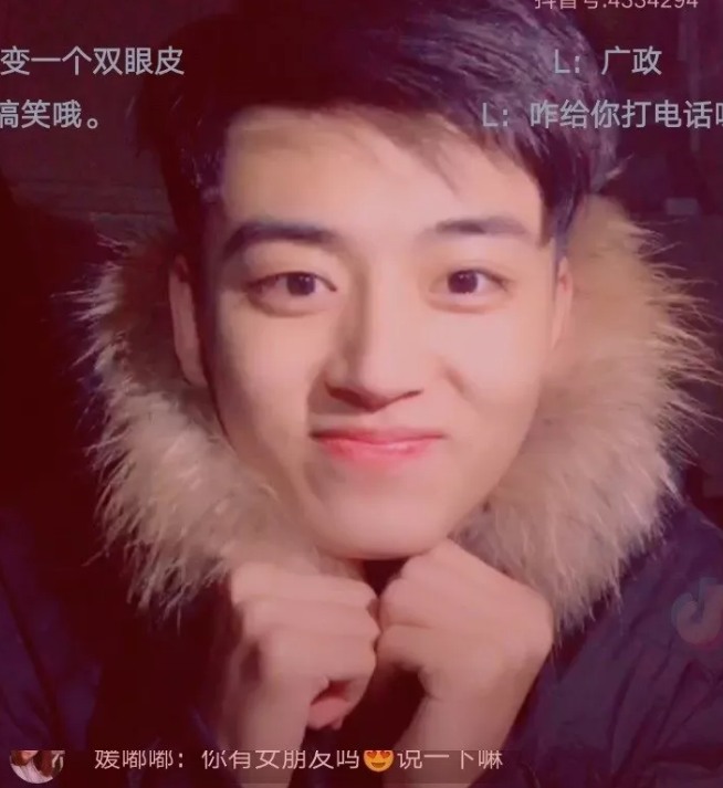 帅哥∣干净利落的小哥哥，你笑起来好像我下一任男朋友啊！－－徐广政 - 51虹马