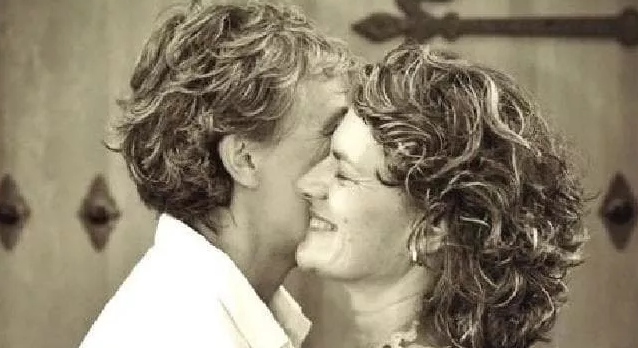 澳洲首桩同志婚姻仅维持48天… - 51虹马