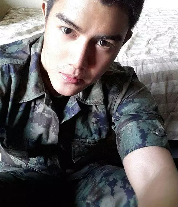 泰国帅气小兵哥，每天晒照曝健身秘籍！ - 51虹马