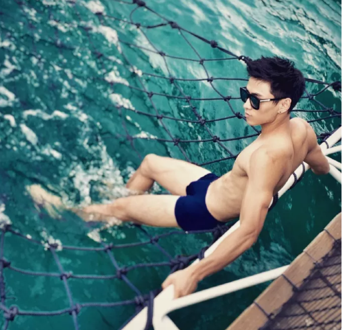 iFitStar星健身教练，小李易峰曹云航Allen两位小哥哥 - 51虹马