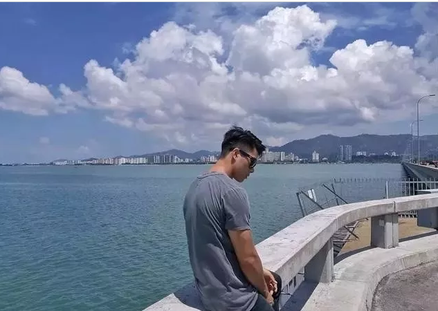 来自马来西亚的大D猛男，身材好到令人发狂！ - 51虹马