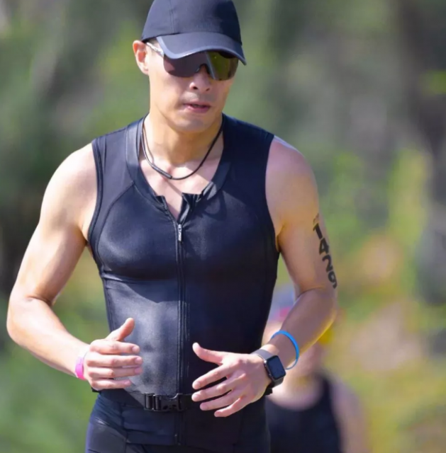 杨祐宁上演极致诱惑，看过他的gay片吗？网友秒变盯裆喵-51虹马