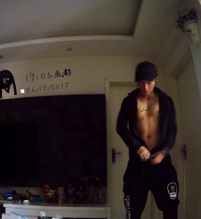 看点∣颜值小鲜肉运动型Boy,解锁你想不到的姿势! - 51虹马 看点∣颜值小鲜肉运动型Boy,解锁你想不到的姿势! - 51虹马