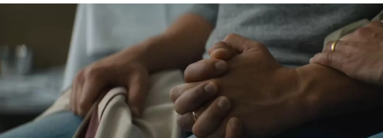 欧美同性电影《抱紧他》很甜，很现实，很帅，很伤感 - 51虹马