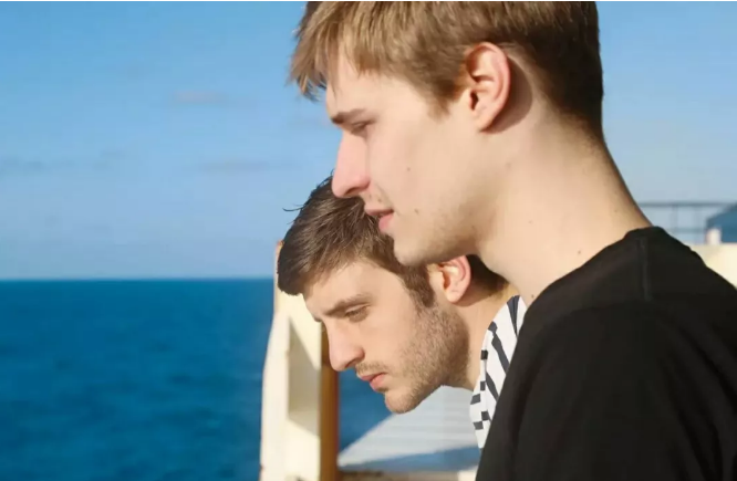 水手X帅哥 颜值尺度 盛势 今日推荐5部同性电影 - 51虹马