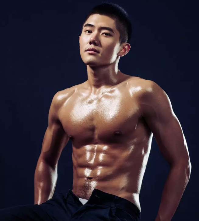 兵哥哥的白色小秘密藏不住，悄悄与你分享！ - 51虹马