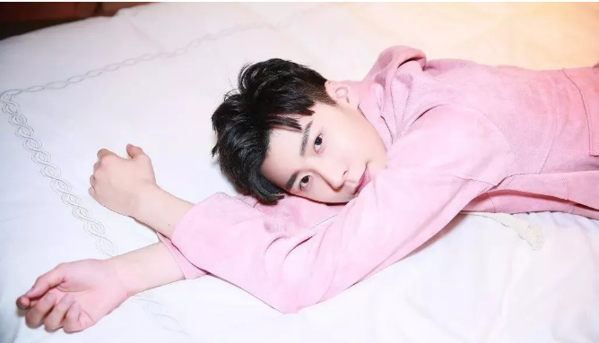 帅哥∣八块腹肌完美侧颜的全能小王子,与你相遇不可抗力!--王博文 - 51虹马 帅哥∣八块腹肌完美侧颜的全能小王子,与你相遇不可抗力!--王博文 - 51虹马