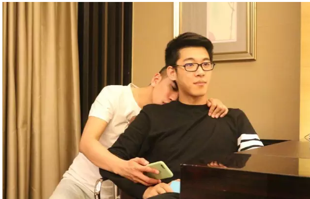 超养眼的gay夫夫 圈里那些令人羡慕的爱情！ - 51虹马