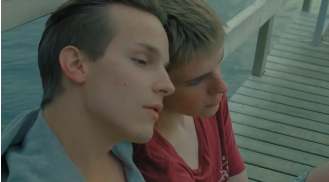 《爱砸了》：夏日度假是爱的温床 - 51虹马