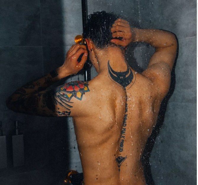 每次完事后特别想哭,正常吗? - 51虹马 每次完事后特别想哭,正常吗? - 51虹马