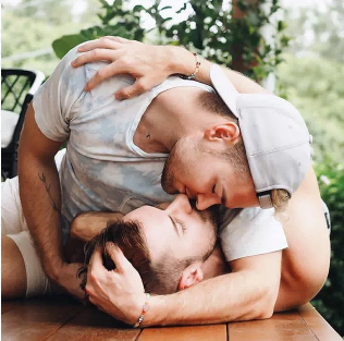 焦点I你是怎么确定攻受的？ - 51虹马