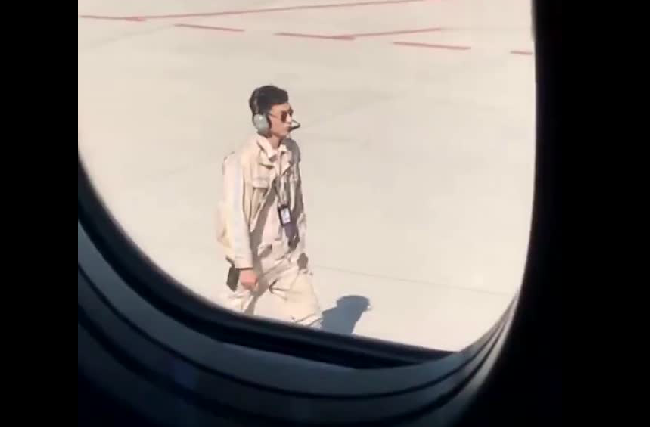 看点∣机务小哥长太帅,爆红网络被处分了!厦航那些因为“帅”而爆红的空少们！ - 51虹马