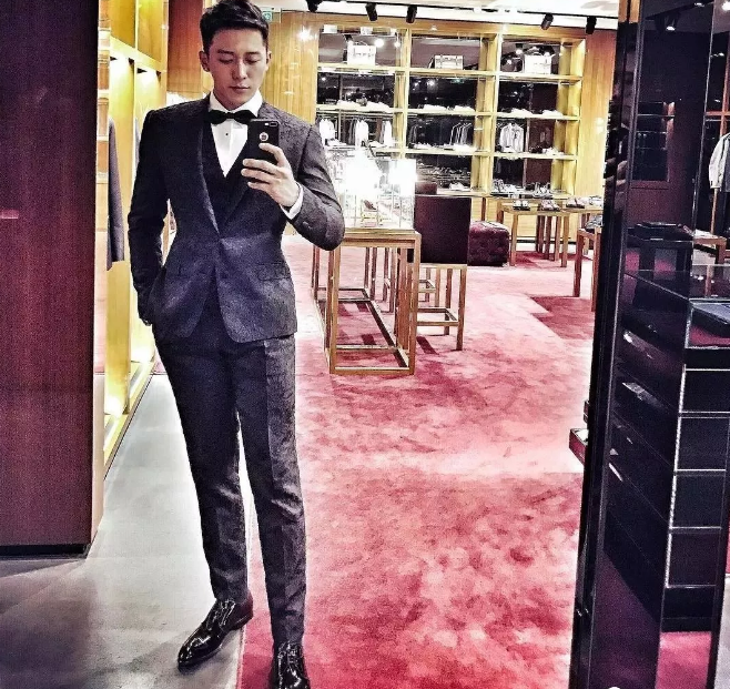 看点∣189.C.M.筋Rou男神颜高腿长还会抖！体育生吸睛的不止有身材…… - 51虹马