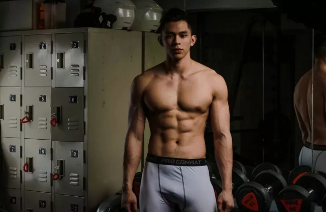 保守0，被我喝醉后的举动吓到了 - 51虹马