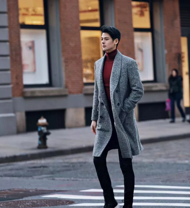 长腿冻龄男神，或许41岁还能帅成这样，也就只有他了！ - 51虹马