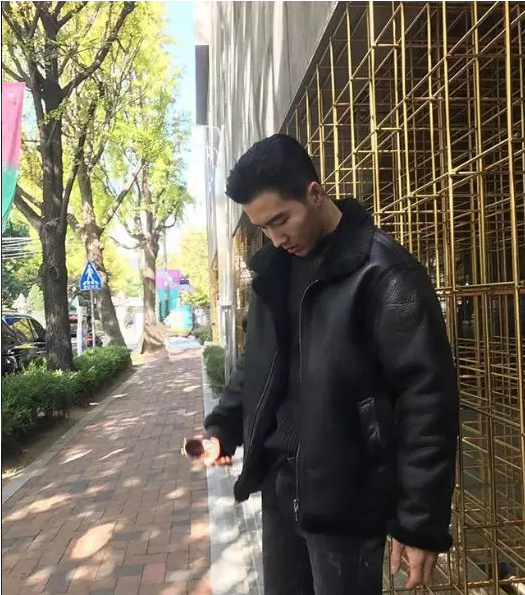 因为太小撑不起内裤而走红!这张脸我愿意帮塞几双袜子… - 51虹马 因为太小撑不起内裤而走红!这张脸我愿意帮塞几双袜子… - 51虹马