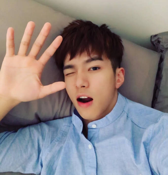 帅哥∣阳光恬静型的清新少年，你的宠物系男友已上线！－－余承恩 - 51虹马