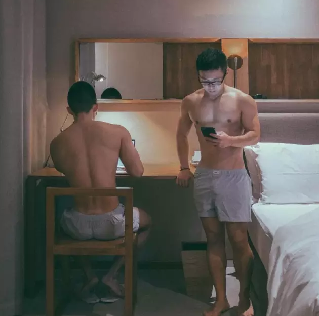 超养眼的gay夫夫 圈里那些令人羡慕的爱情！ - 51虹马