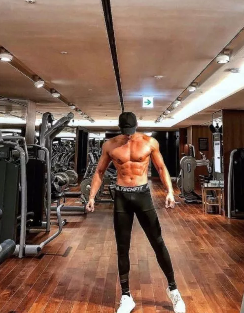 抖音长腿直男？哪来那么多直男！！！ - 51虹马