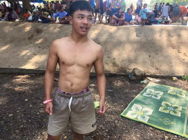 比9亿更引人注目的，是他的胸！ - 51虹马