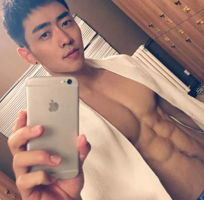 iFitStar星健身教练，小李易峰曹云航Allen两位小哥哥 - 51虹马