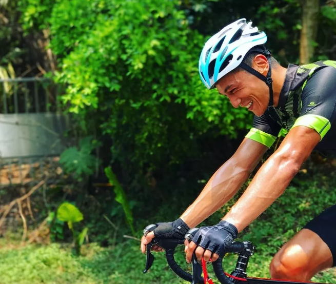 挖到一枚极品奶爸!他自爆空挡上阵演戏 - 51虹马 挖到一枚极品奶爸!他自爆空挡上阵演戏 - 51虹马