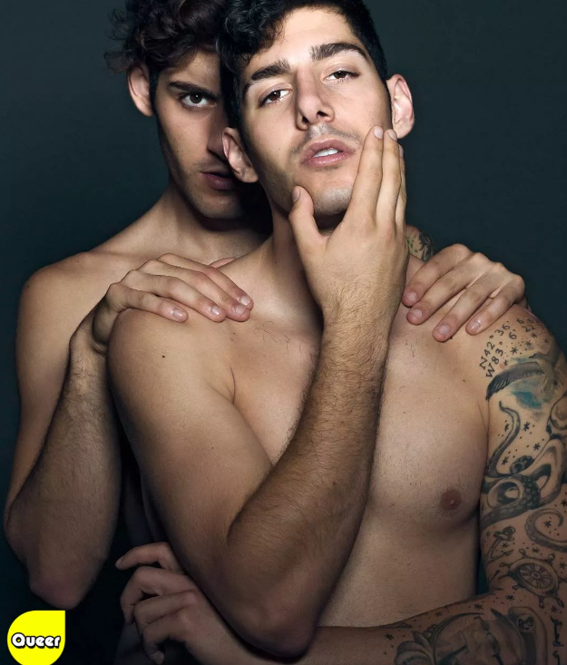 双胞胎帅哥爱上同一个直男...妈妈成神助攻...这种大反转让人激动 - 51虹马