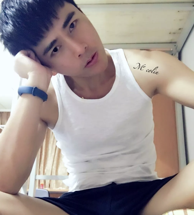 看点∣颜值小鲜肉运动型Boy,解锁你想不到的姿势! - 51虹马 看点∣颜值小鲜肉运动型Boy,解锁你想不到的姿势! - 51虹马