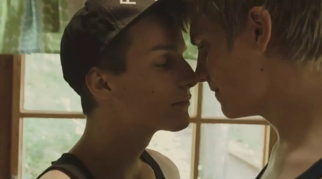 《爱砸了》：夏日度假是爱的温床 - 51虹马