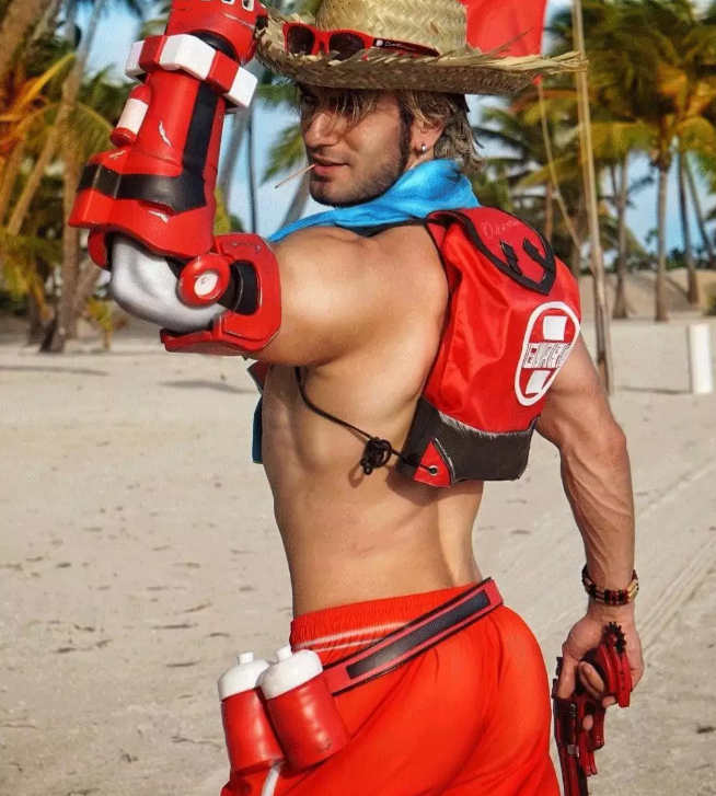 这位男模coser不得了，帅炸天说的就是他 - 51虹马