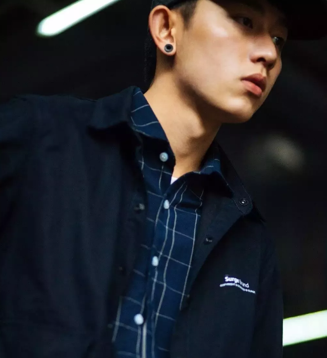 帅哥∣长得好看又会穿衣服的长腿小鲜肉,看一眼就会被吸引! - 51虹马 帅哥∣长得好看又会穿衣服的长腿小鲜肉,看一眼就会被吸引! - 51虹马