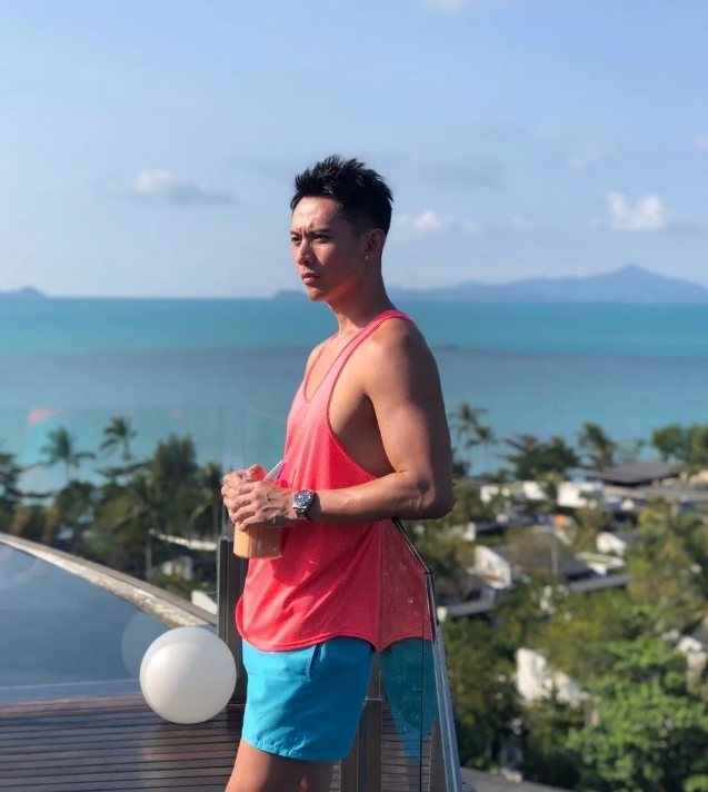 看点∣小S抓住不放的高颜值筋肉健身私教!帅了这么多年的名媛天菜! - 51虹马 看点∣小S抓住不放的高颜值筋肉健身私教!帅了这么多年的名媛天菜! - 51虹马