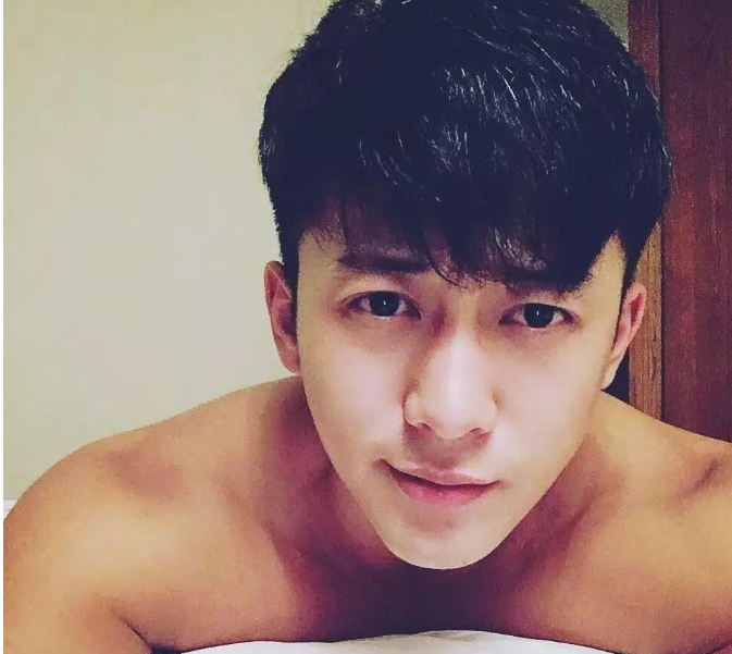 看点∣189.C.M.筋Rou男神颜高腿长还会抖!体育生吸睛的不止有身材…… - 51虹马 看点∣189.C.M.筋Rou男神颜高腿长还会抖!体育生吸睛的不止有身材…… - 51虹马