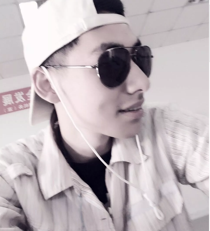 看点∣机务小哥长太帅,爆红网络被处分了!厦航那些因为“帅”而爆红的空少们！ - 51虹马