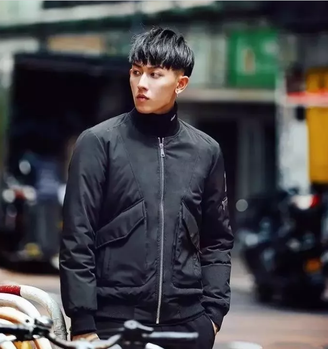 帅哥∣长得好看又会穿衣服的长腿小鲜肉,看一眼就会被吸引! - 51虹马 帅哥∣长得好看又会穿衣服的长腿小鲜肉,看一眼就会被吸引! - 51虹马