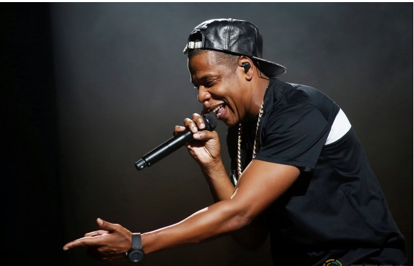 母亲向他出柜美国嘻哈天王感动痛哭,寻找罗麦讲的故事 赵捷和罗麦两人是同性恋吗?-51虹马