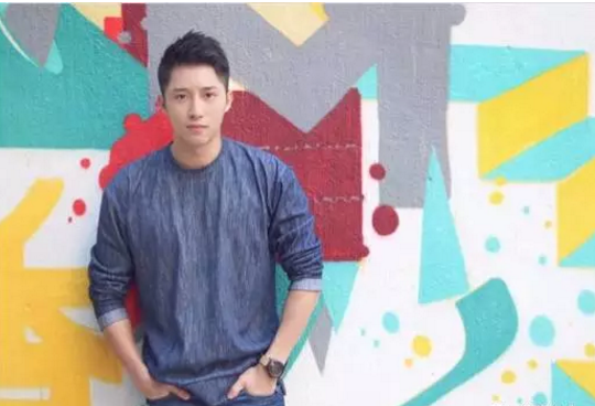 捕获一只野生忠犬肌肉男,行走的荷尔蒙扒光了更好看-51虹马