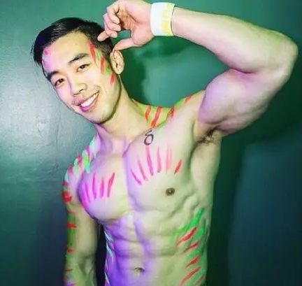 新扒一枚好肉医学生,硬成这样想被推倒!-51虹马