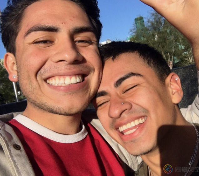 父亲索取儿子和男友的合照;《断背山》的幕后故事几乎可以拍一部电影-51虹马