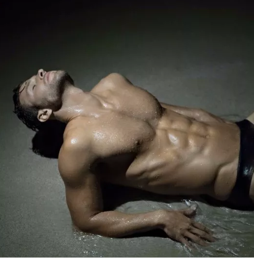 直男有4分之1的频率会看同志G片-51虹马