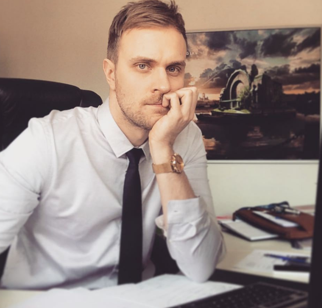 奥运滑冰同志鲜肉宣布脱单；男同志教母阿黛尔再推婚姻平权-51虹马