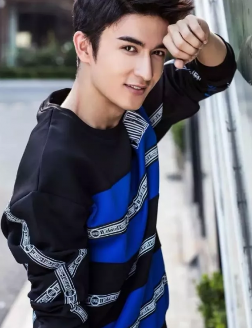 花美男变身肌肉拳受 大鼻子新疆小哥超石更荷尔蒙 - 51虹马