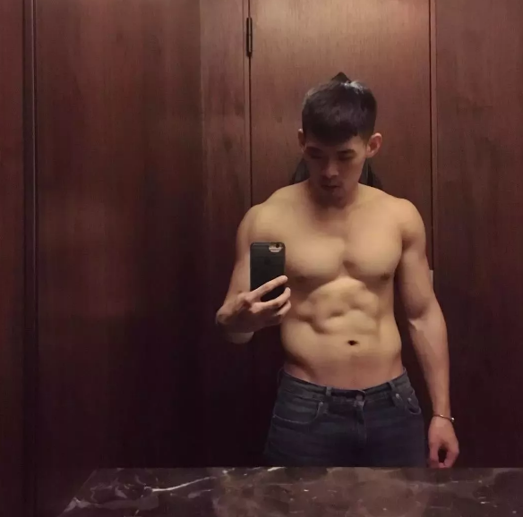 泼水节，这个新机Boy濕裑吸了一大波眼球-51虹马