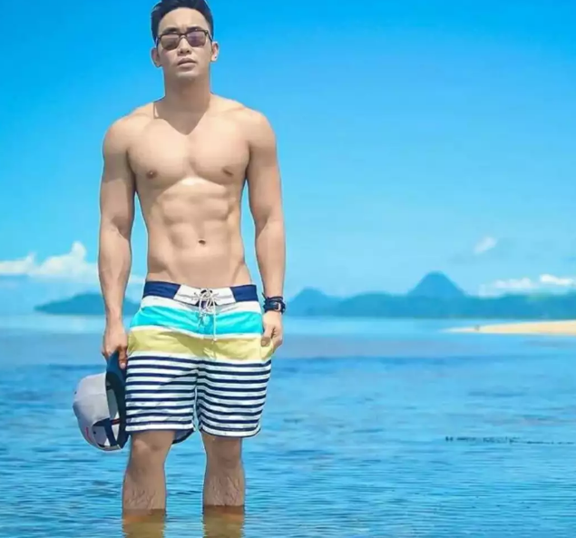 視頻 | 性感泰國大肌霸帥哥約你海邊開趴 - 51虹马