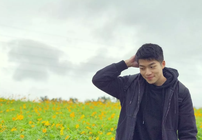 看点∣小鲜肉名媛入伍前脱了拍肌肉石更照,可口肌肉身材让你尖叫! - 51虹马 看点∣小鲜肉名媛入伍前脱了拍肌肉石更照,可口肌肉身材让你尖叫! - 51虹马