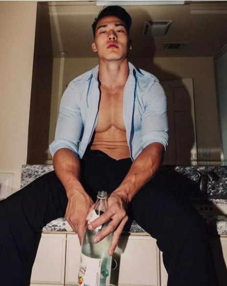 第二个男朋友|肌肉版王子异？呆萌怨念的体育弟弟 - 51虹马