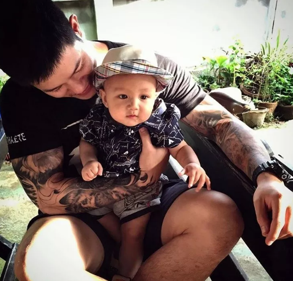 狼狗型筋肉健身教练兼模特 - 51虹马