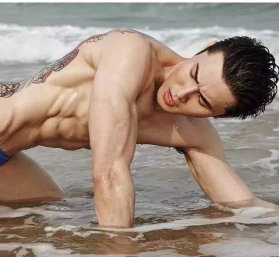 泰蓝 白嫩帅气男模 蛟龙出海 - 51虹马 泰蓝 白嫩帅气男模 蛟龙出海 - 51虹马